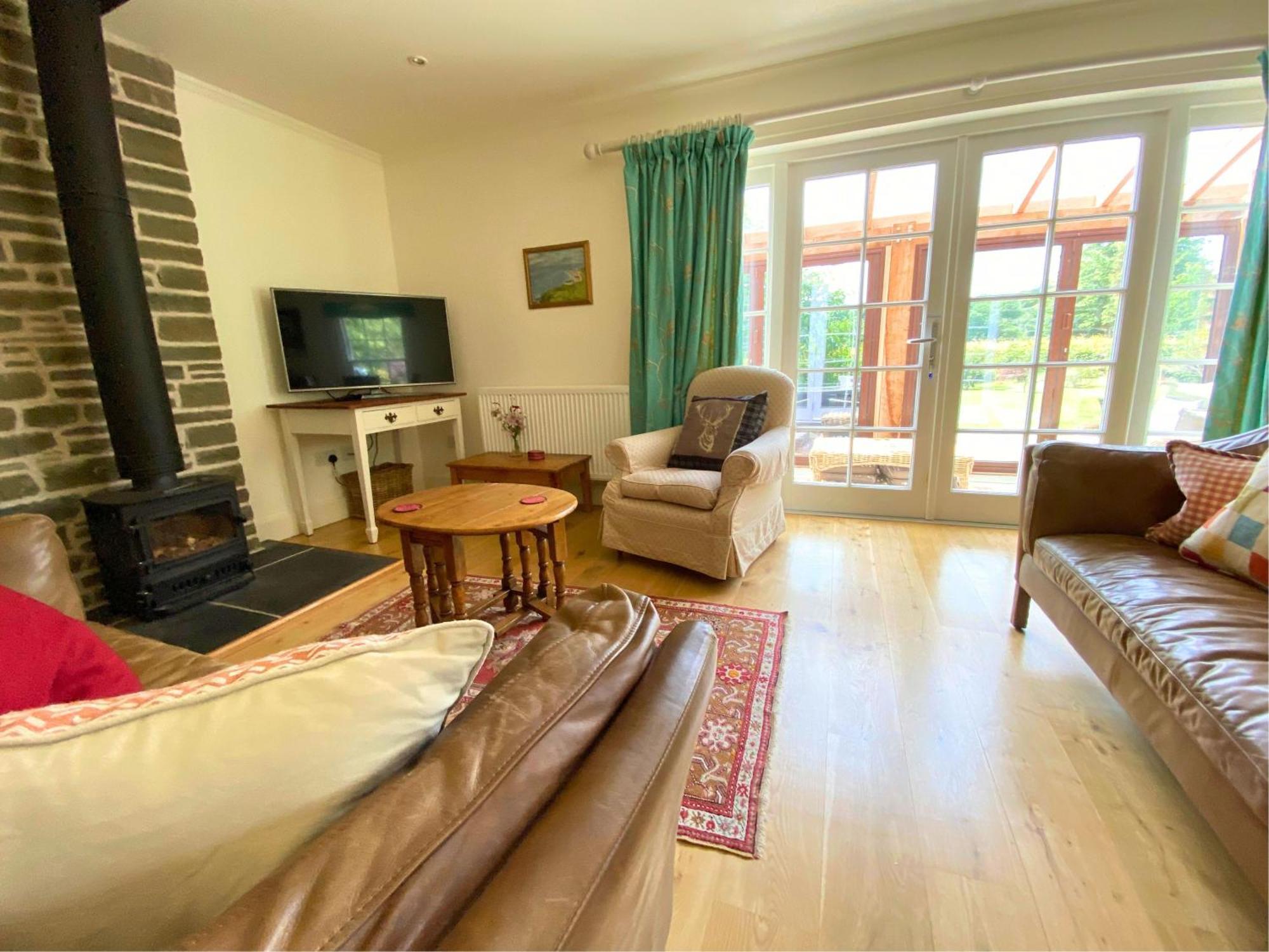 Holiday home Private Detached Sleeps 4 *